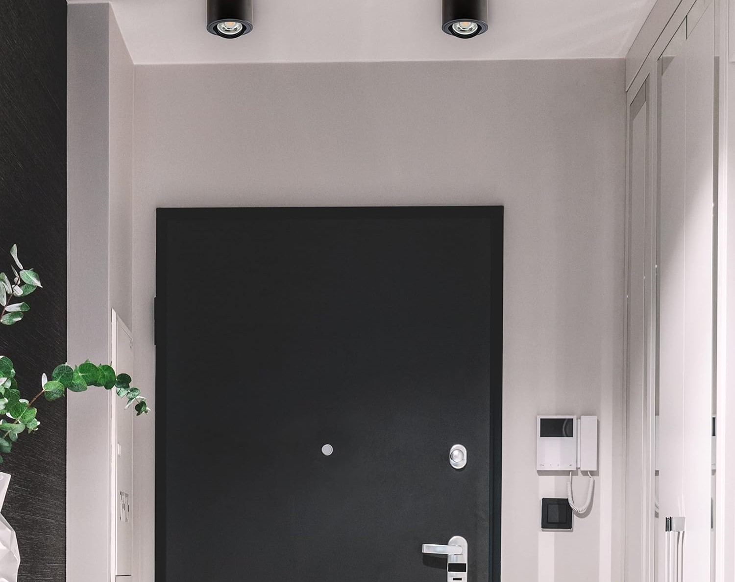bass-spot-interieur-noir-apparent-orientable-gu10-maroc-3